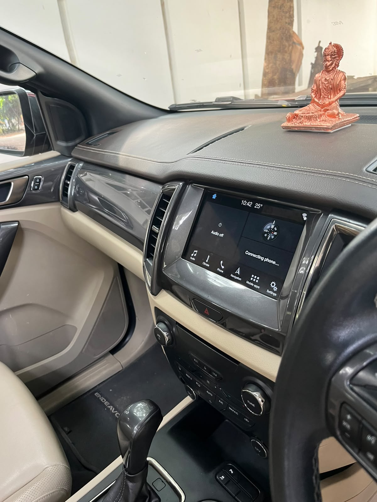Ford Endeavour - Image 9